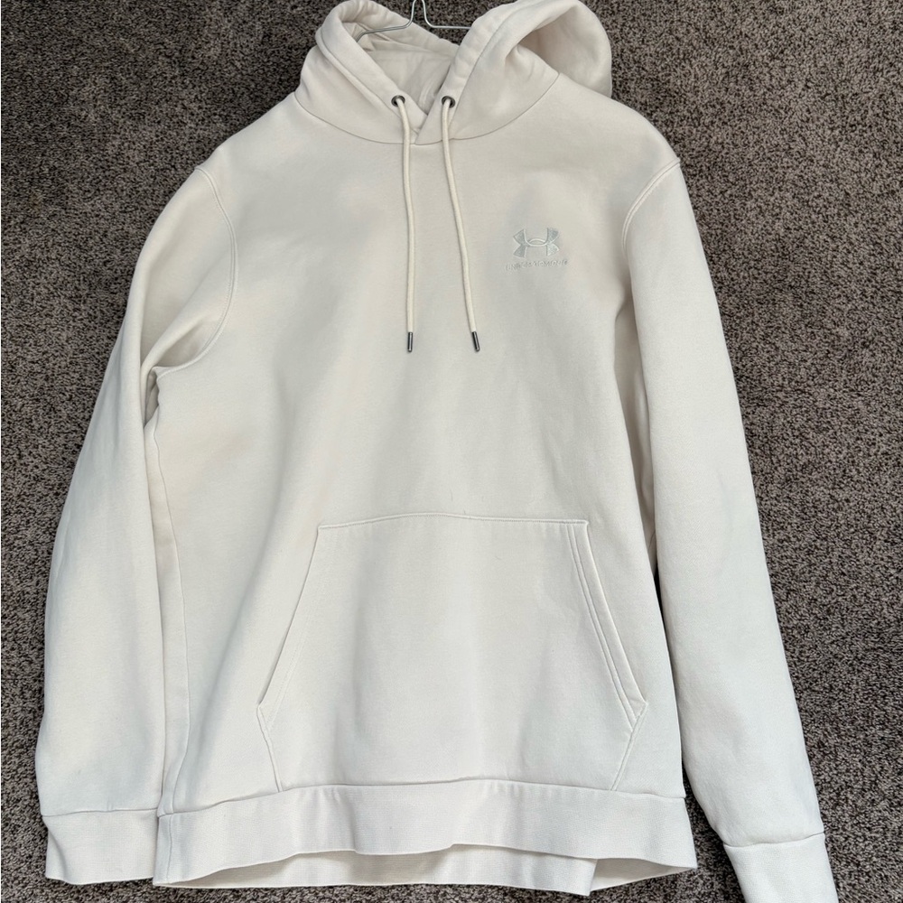Under Armour Women’s Cream Hoodie size medium